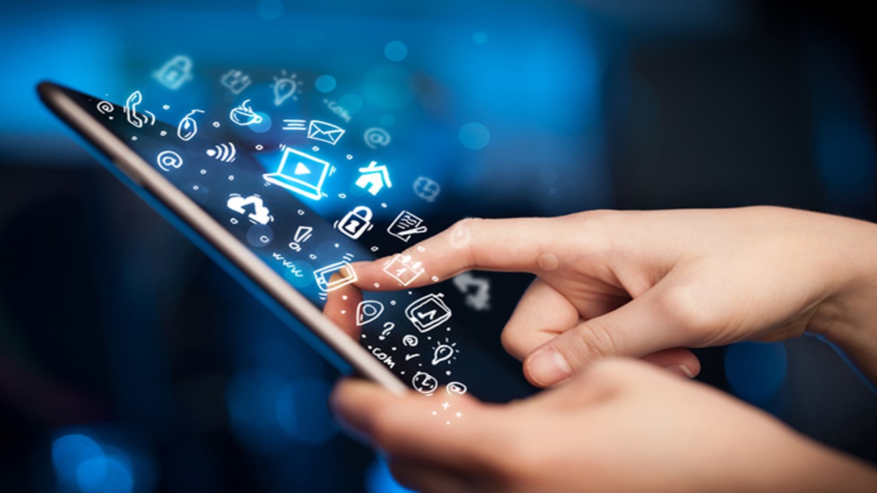 Smartphones: Revolutionizing Communication and Daily Life